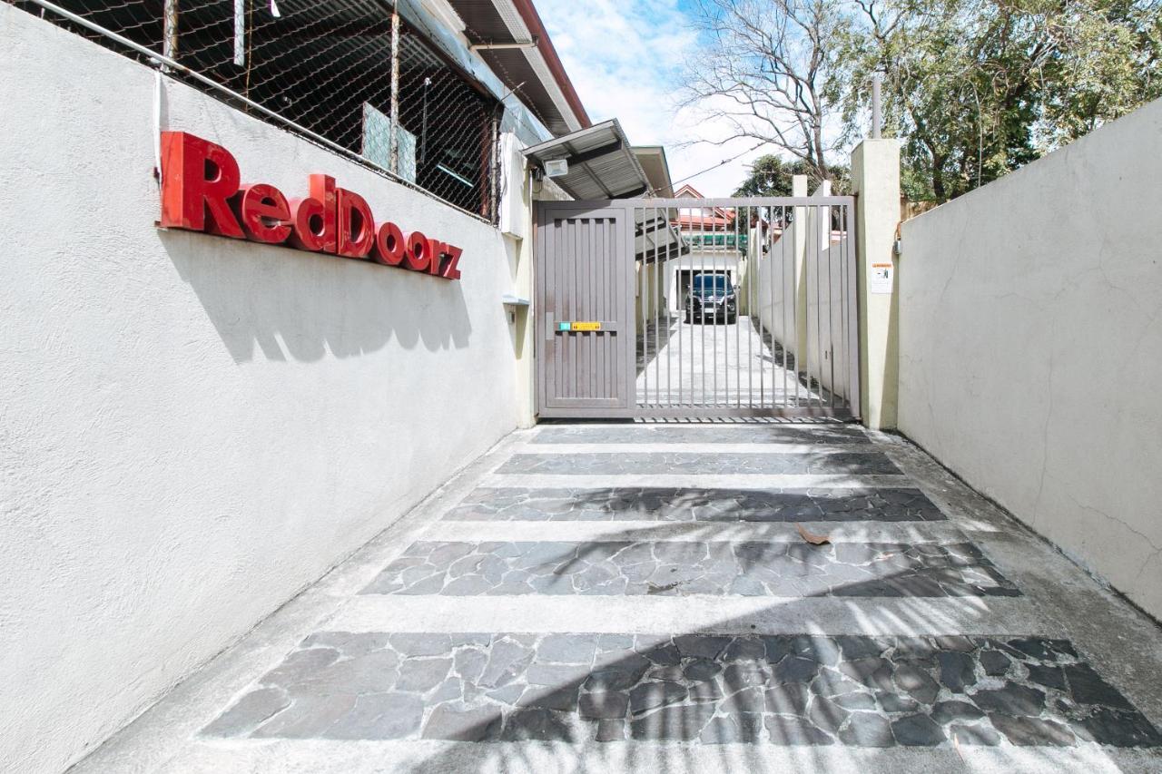 Reddoorz Plus @ A Rita Street San Juan San Juan  Dış mekan fotoğraf